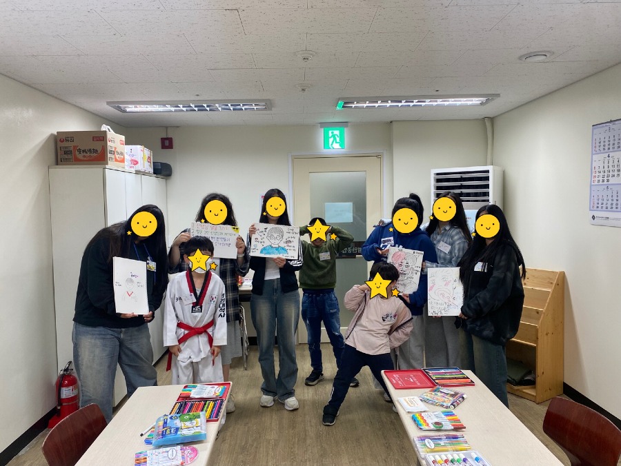 놀이멘토링 1회차 - 얼굴 스티커.jpg