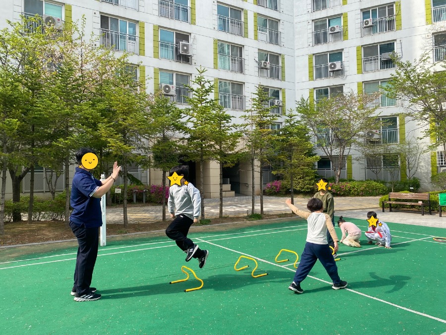 04.18 2회기 집단체육 - 스티커.jpg