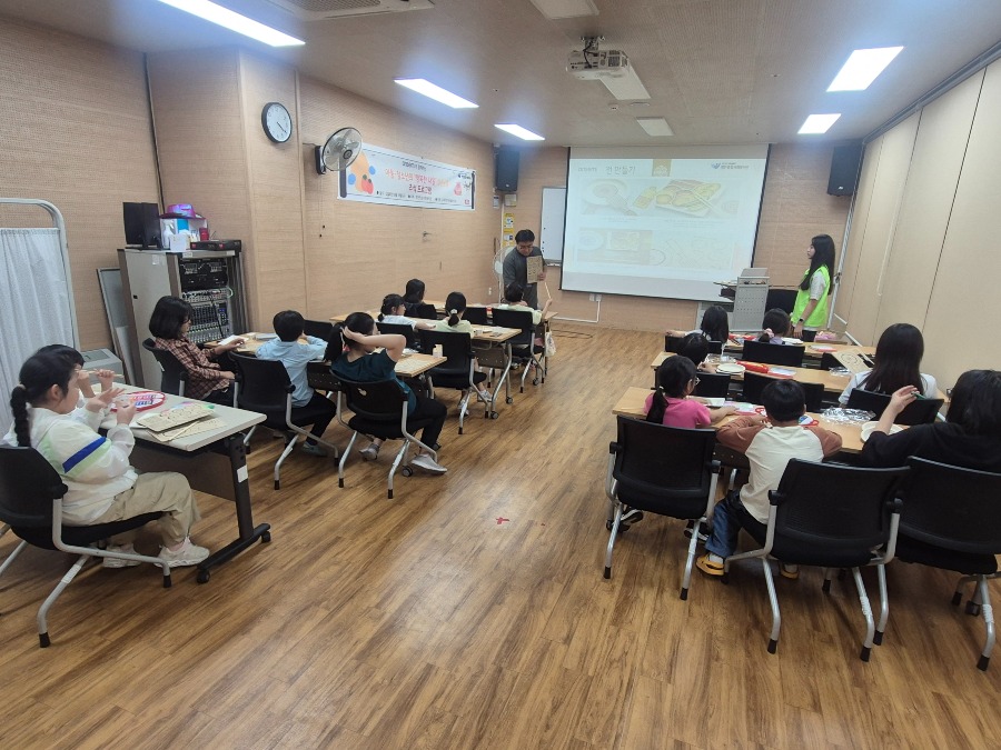 KakaoTalk_20260921_145549619_04.jpg